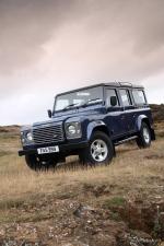 Land Rover Defender 2006 года